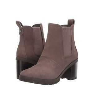 UGG Hazel Suede Chelsea Ankle Boot